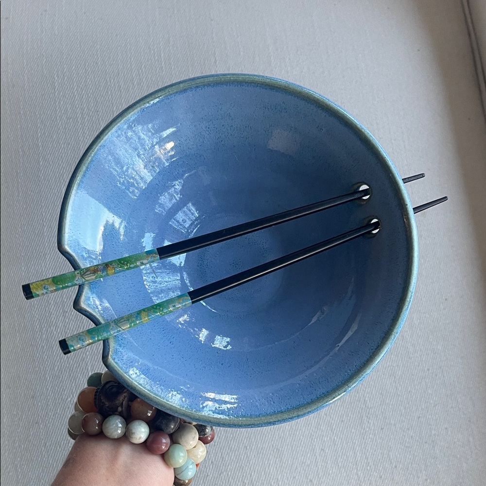POTTERY SOUP BOWL